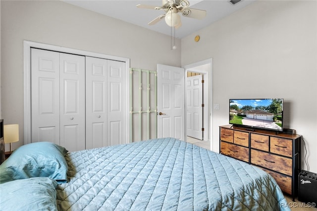 bedroom featuring a closet and ceiling fan