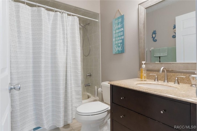 140 W Frisco Ln, Citrus Springs, FL 34434 - bathroom with vanity and shower / bath combo with shower curtain