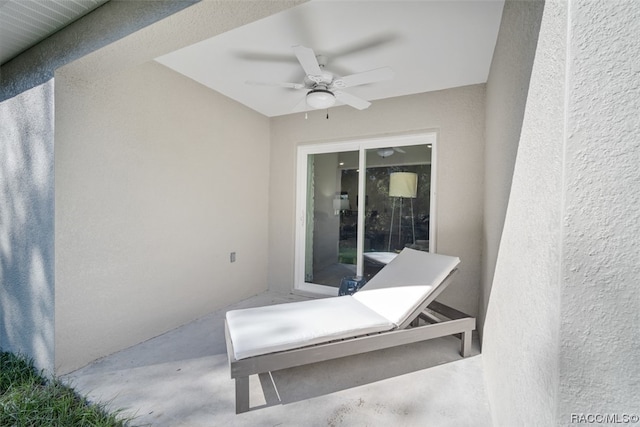 view of patio with ceiling fan