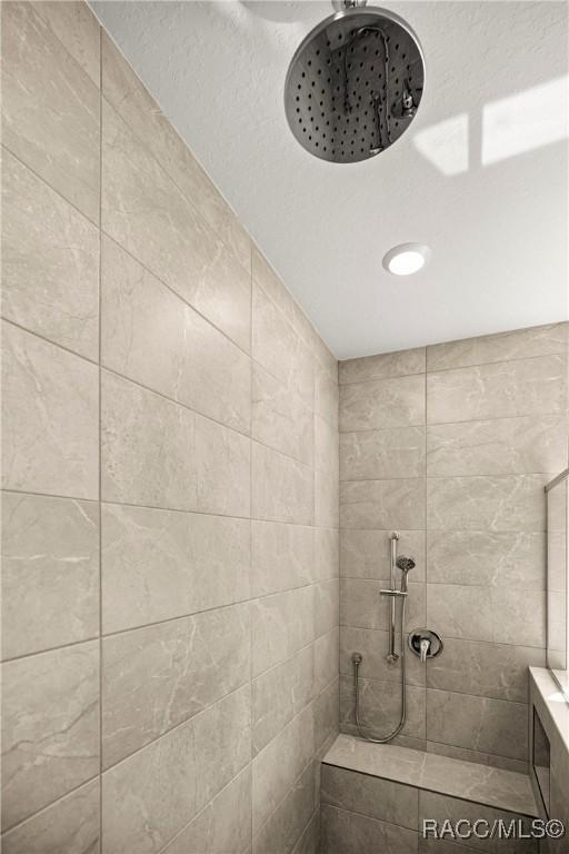 5235 N Sonora Ter, Beverly Hills, FL 34465 - full bathroom with a tile shower