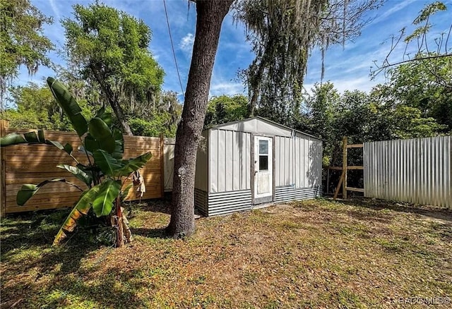 view of outbuilding