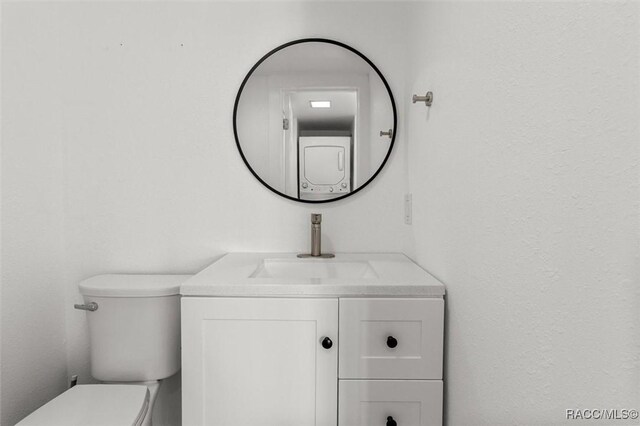 2647 N Seabreeze Pt, Crystal River, FL 34429 - half bathroom with vanity and toilet
