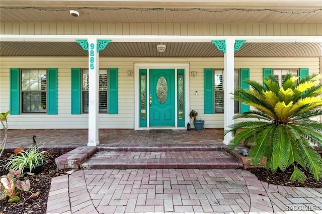 9885 E Lindale Ct, Inverness, FL 34450 - entrance to property with covered porch