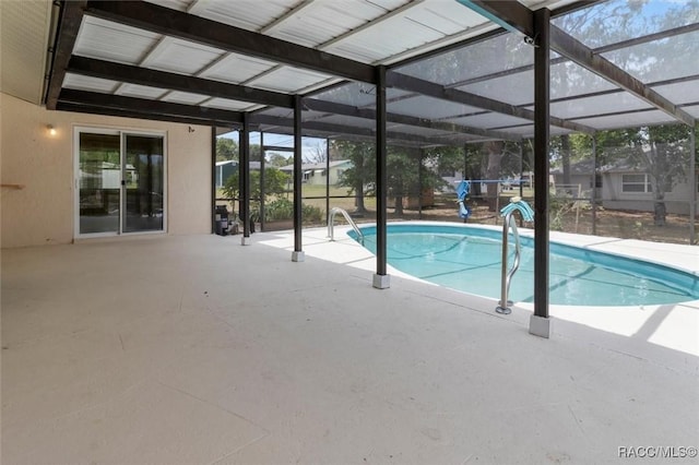 520 S Jefferson St, Beverly Hills, FL 34465 - pool with a lanai and a patio area