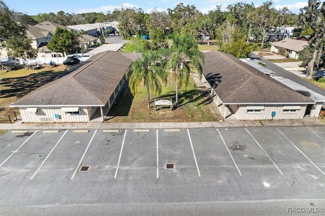 aerial view featuring a residential view