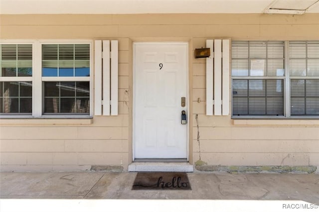 view of property entrance