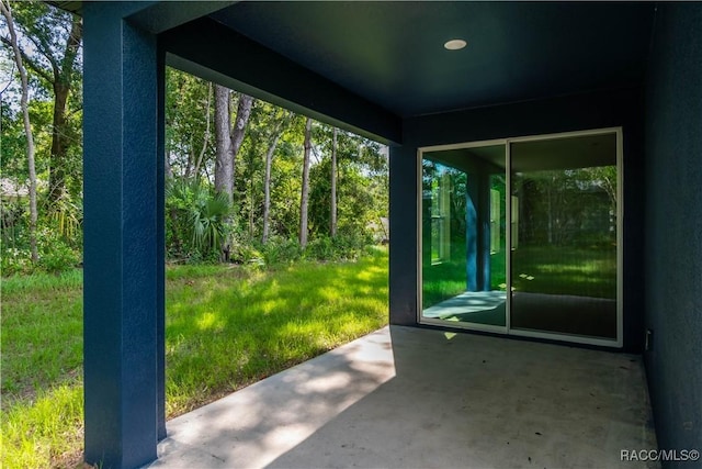 9276 N Alpinia Dr, Citrus Springs, FL 34434 - view of patio / terrace