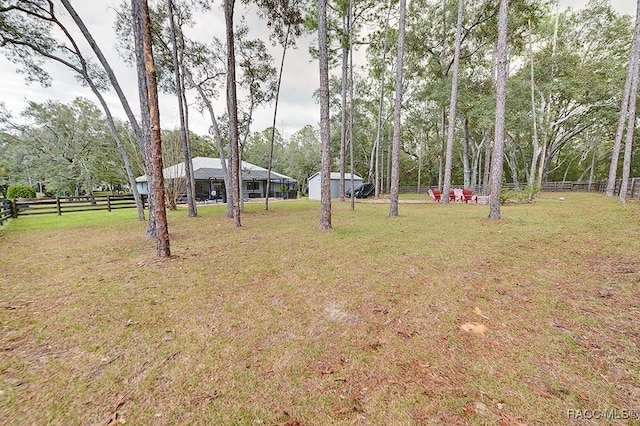 view of yard featuring fence