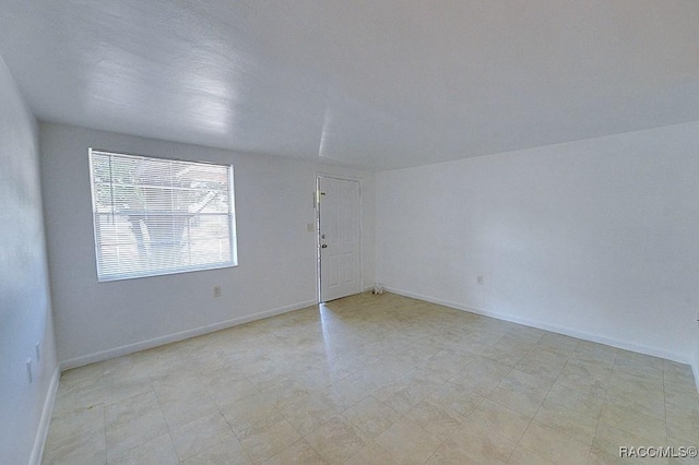 1154 NE 1st St, Crystal River, FL 34429 - photo 8