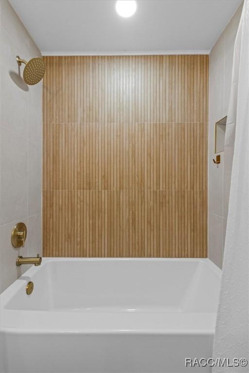 4080 N Eagle Nest Pt, Crystal River, FL 34428 - full bath with shower / bath combo
