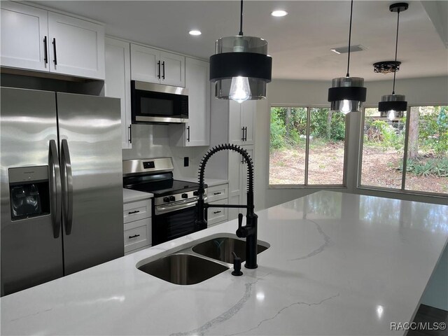 12186 Lamont Dr, Spring Hill, FL 34608