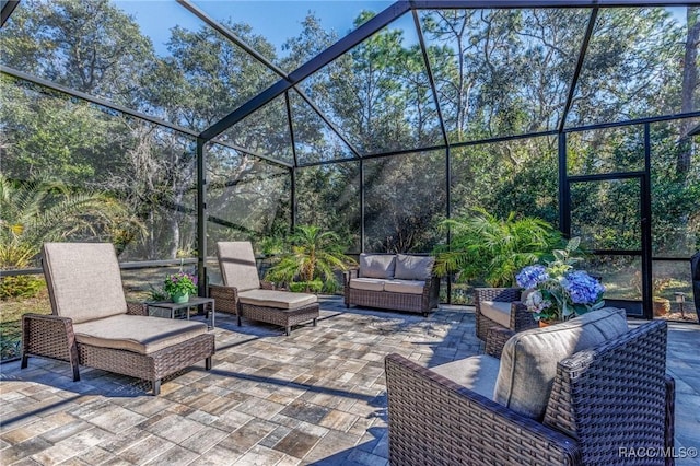 view of patio / terrace featuring outdoor lounge area