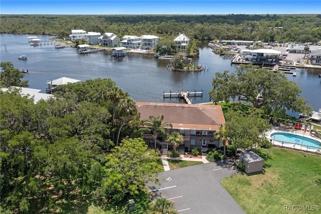 bird's eye view with a water view