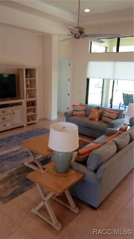 1366 N Bellamy Pt, Hernando, FL 34442 - living area featuring recessed lighting, a ceiling fan, and light tile patterned flooring