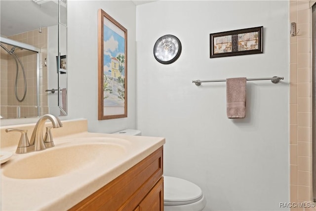 688 Midway Dr Unit B, Ocala, FL 34472 - bathroom with toilet, tiled shower, and vanity