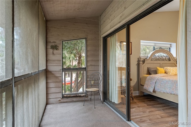 5155 S Gray Pelican Way, Homosassa, FL 34448 - sunroom featuring vaulted ceiling