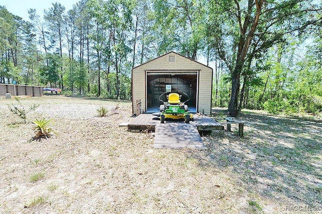 view of outdoor structure with an outdoor structure