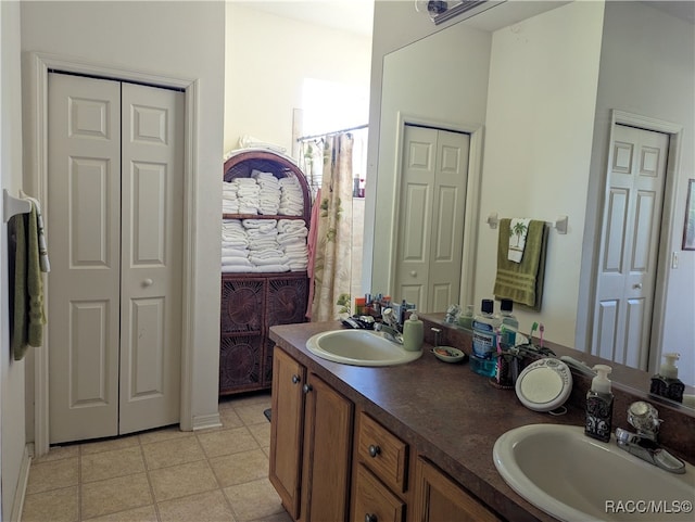 bathroom with vanity