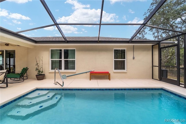 776 W Horizon Ln, Citrus Springs, FL 34434 - swimming pool with glass enclosure and a patio area