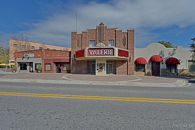 view of building exterior