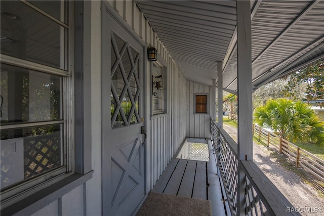 exterior space featuring a porch