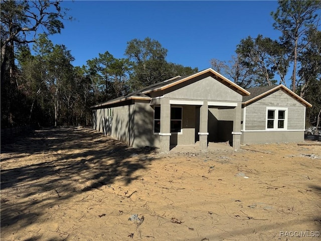 view of front of property