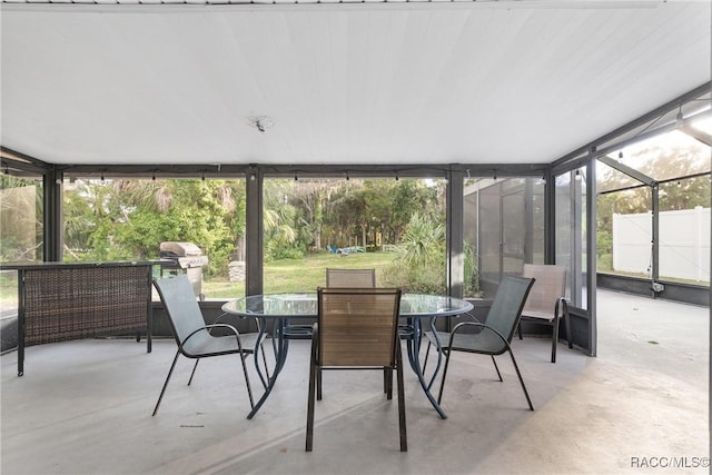 2310 N Watersedge Dr, Crystal River, FL 34429 - sunroom / solarium featuring outdoor dining area