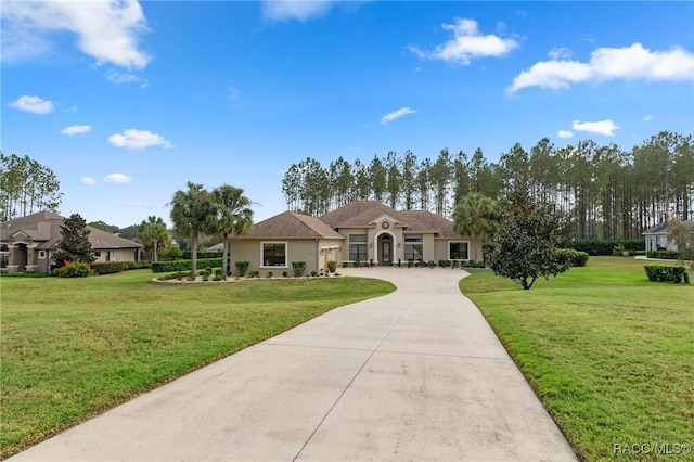 view of front of house with a front yard