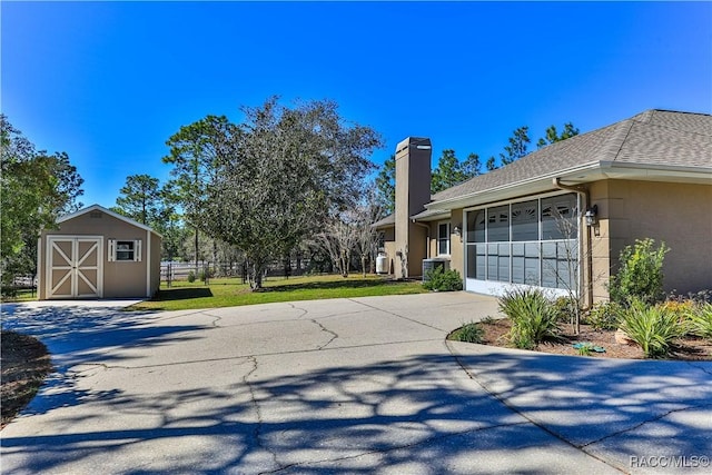 view of street with driveway