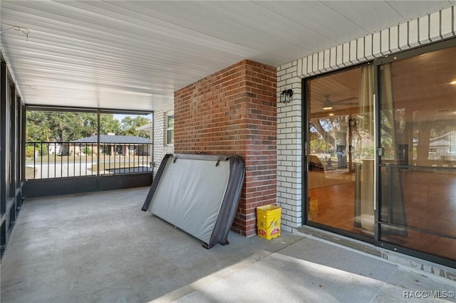 view of sunroom / solarium