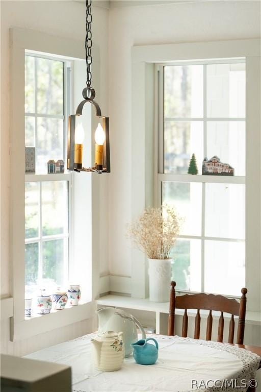 4210 W Horseshoe Dr, Beverly Hills, FL 34465 - dining area featuring a chandelier