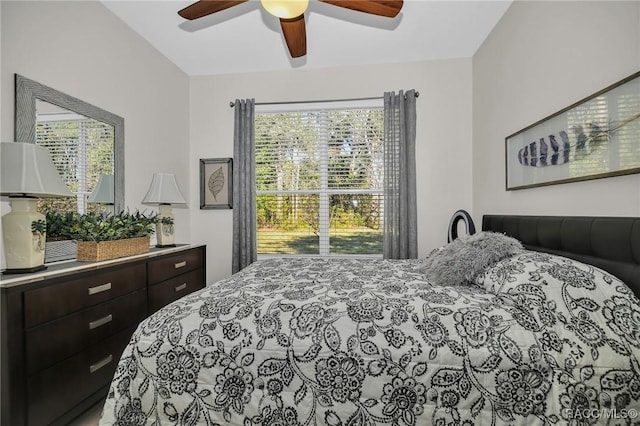 bedroom featuring ceiling fan