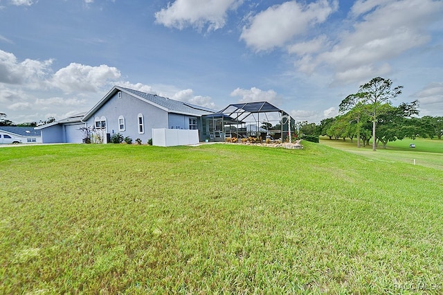 view of yard featuring a lanai