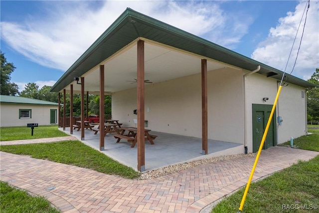 2324 W Aleuts Dr, Beverly Hills, FL 34465