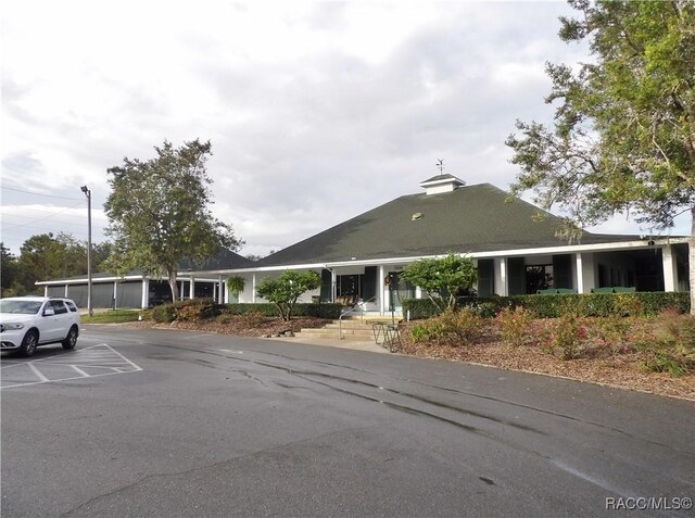 4614 N Crestline Dr, Beverly Hills, FL 34465 - view of property with uncovered parking