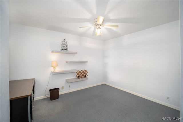 unfurnished room featuring carpet flooring and ceiling fan