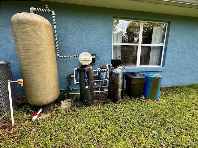 11271 SE 136th Ter, Dunnellon, FL 34431 - exterior view of stucco siding
