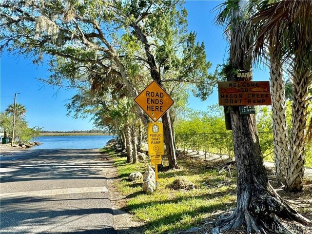 11905 W Eldred Ln, Homosassa, FL 34448