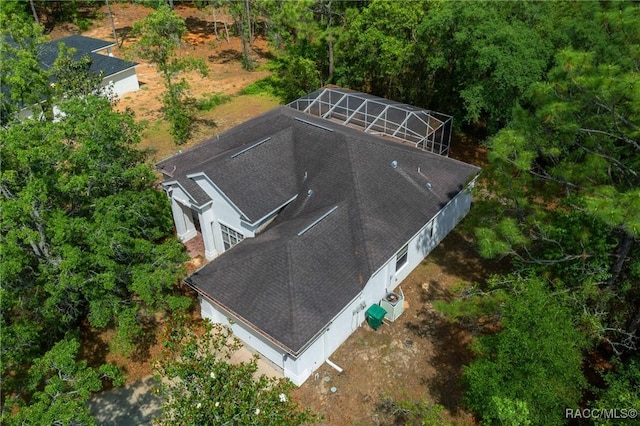 aerial view of property and surrounding area