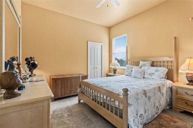 5061 W Oakhill St, Dunnellon, FL 34433 - bedroom featuring ceiling fan, radiator, and a closet