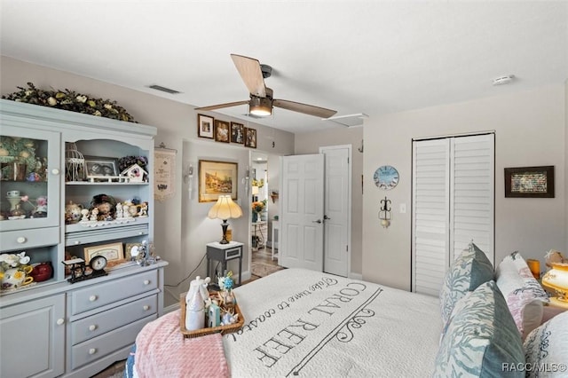 2 William Tell Ln, Beverly Hills, FL 34465 - bedroom featuring a closet and a ceiling fan
