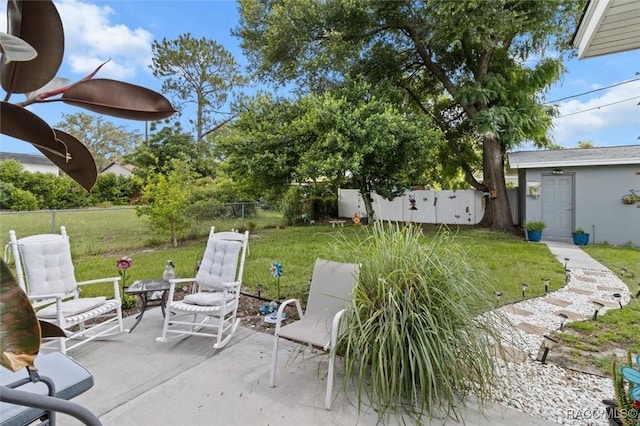 2 William Tell Ln, Beverly Hills, FL 34465 - fenced backyard featuring a patio area