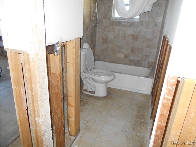 bathroom featuring toilet