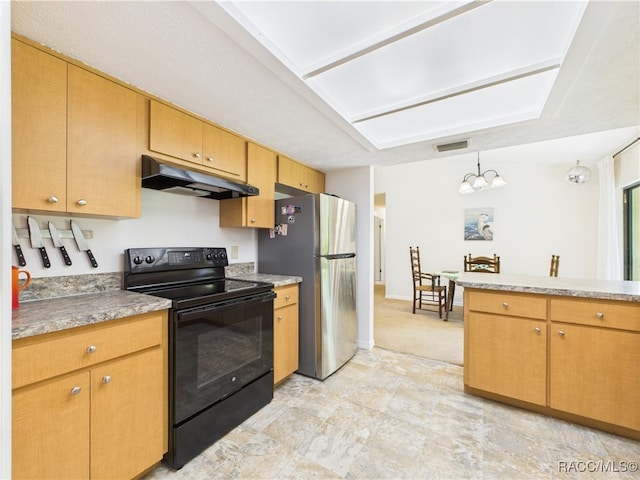 896 N Hollywood Cir, Crystal River, FL 34429 - kitchen featuring black electric range oven, freestanding refrigerator, under cabinet range hood, light countertops, and decorative light fixtures