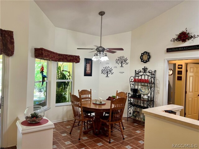 dining area with ceiling fan