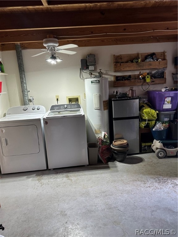 clothes washing area with electric water heater, separate washer and dryer, and ceiling fan