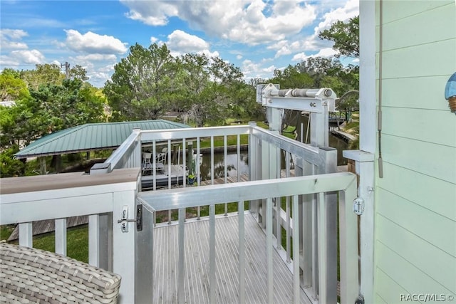 2247 S Waterman Dr, Crystal River, FL 34429 - deck with view of scattered trees