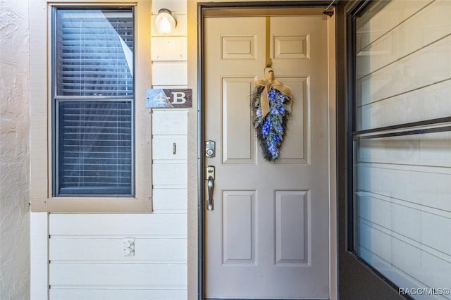 view of entrance to property