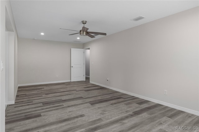 4306 E Gloria Dr, Hernando, FL 34442 - spare room featuring recessed lighting, wood finished floors, and a ceiling fan