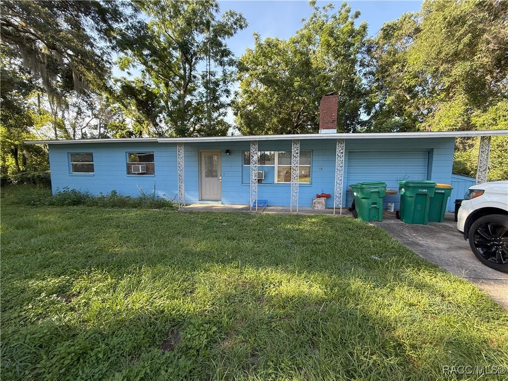 2909 Adams St W, Inverness, FL 34453 - photo 1